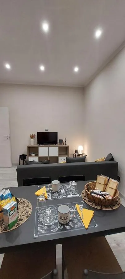 Ferienwohnung Cortile Gallinaccio Catania Italien